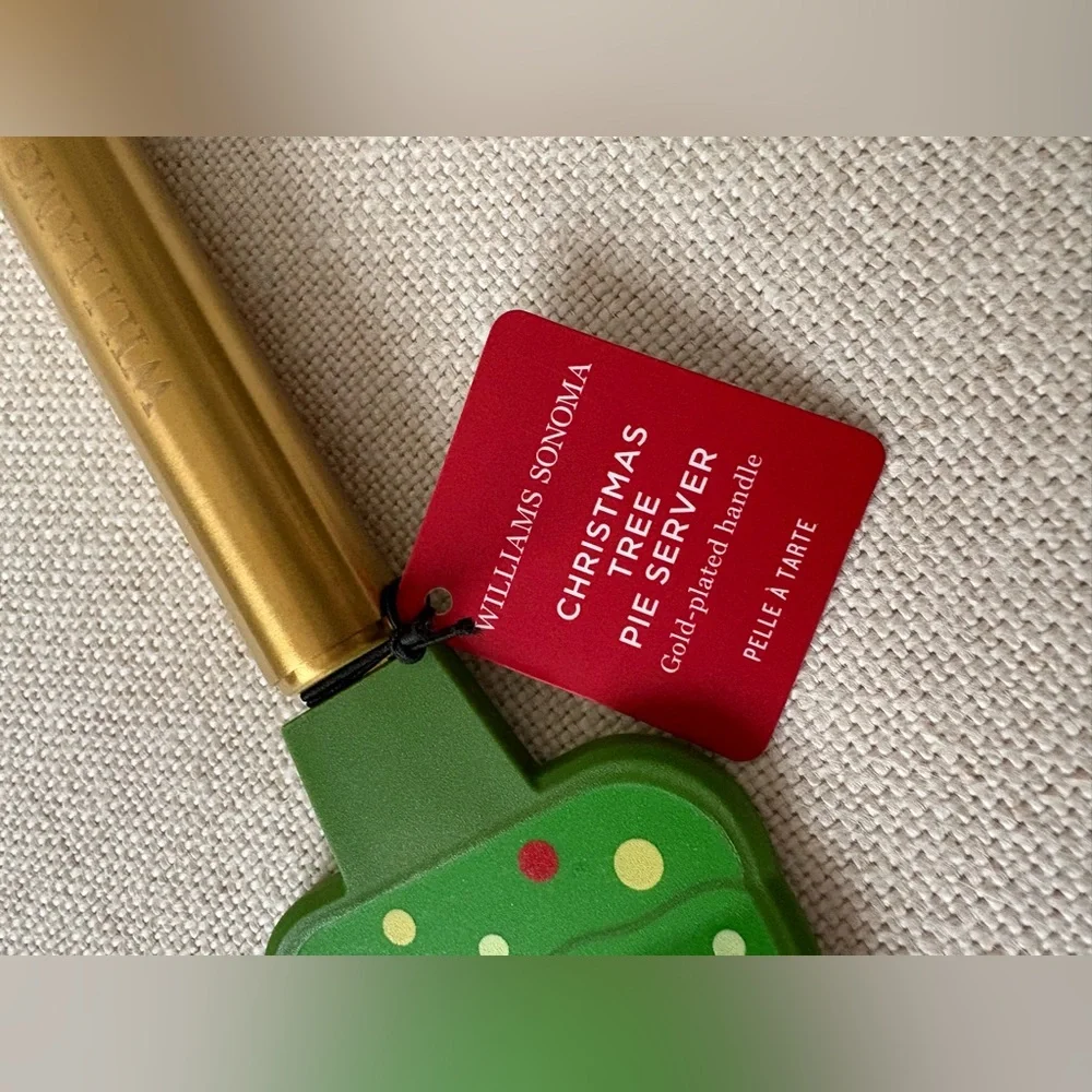WILLIAMS SONOMA CHRISTMAS TREE PIE SERVER